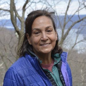 Meet your Posher, Alicia